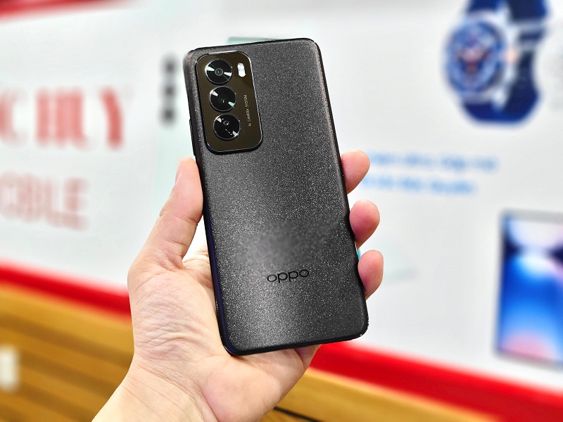 thiết kế hiện đại của OPPO Reno12 5G cũ