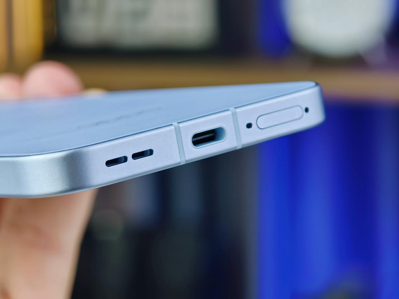 OPPO Reno 15 Pro 5G 512GB có pin 6.200 mAh