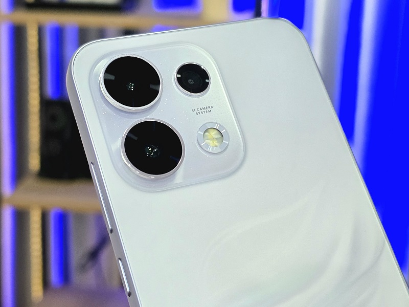 OPPO Reno 16 F có camera chính 50MP