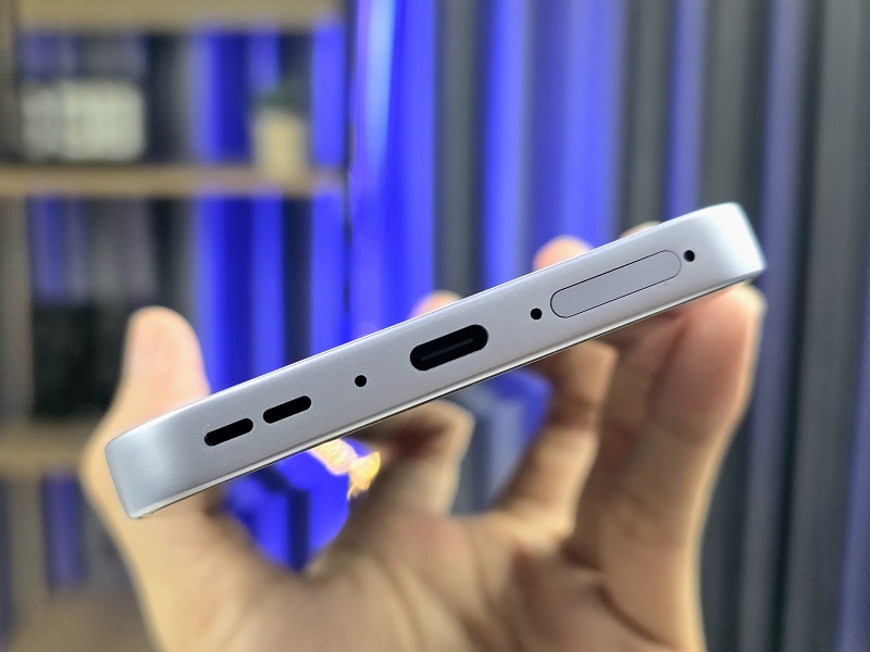 OPPO Reno 16 F có pin dung lượng lên tới 7000mAh.