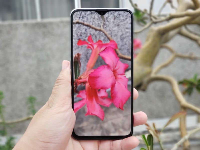 realme x2 sở hữu 4 camera