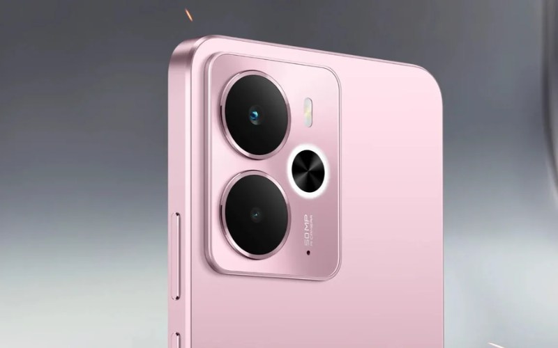 Camera 50MP, hỗ trợ AI Party Mode