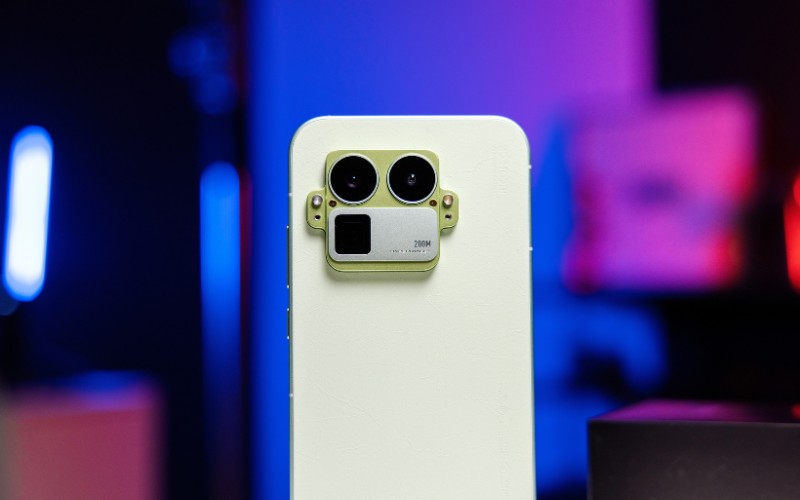 Realme GT 8 Pro có 3 camera cực xịn