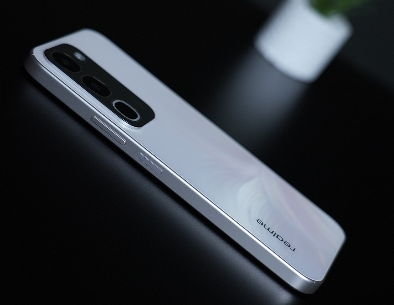 realme 16x 5G có thiết kế bền bỉ
