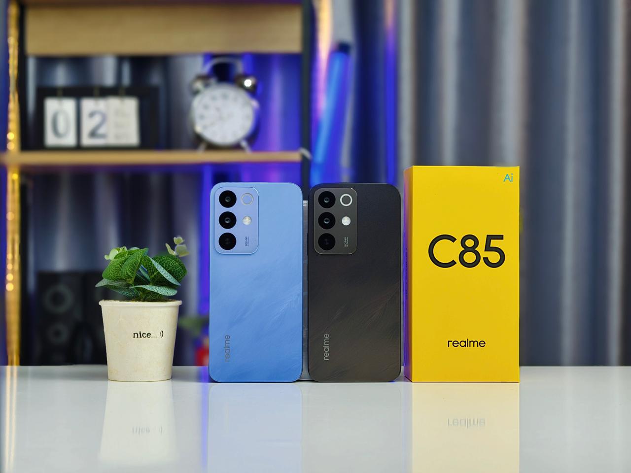 realme C85 4G có 2 màu sắc