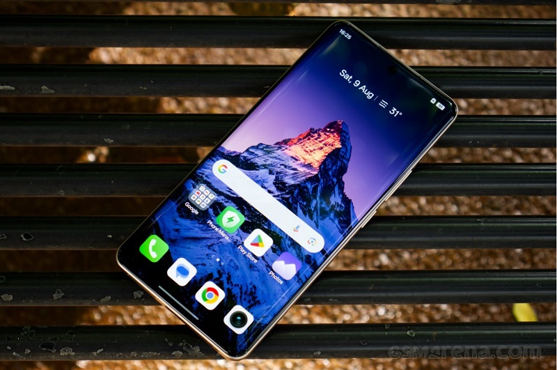 Realme P4 Pro 5G có màn hình AMOLED 144Hz mượt mà