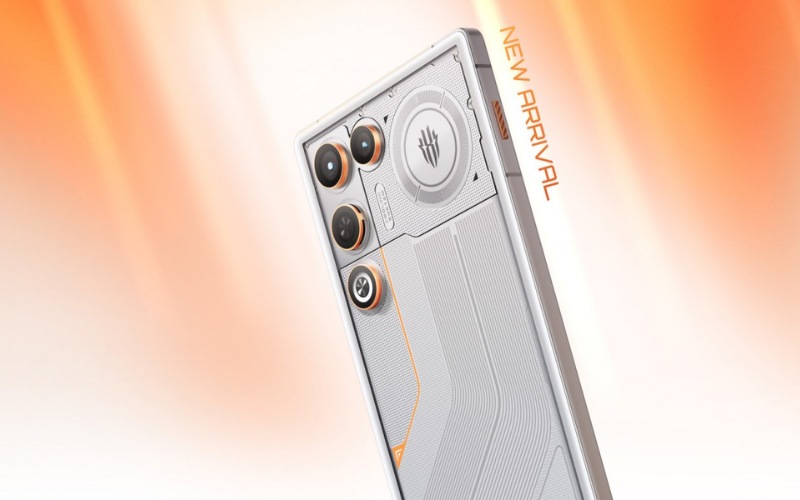 Camera selfie 6MP ẩn dưới màn hình