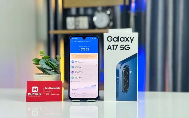 Hiệu năng tác vụ cơ bản mượt mà, 5G nhanh chóng