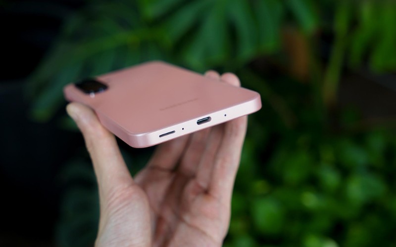 Dung lượng pin 5000mAh đủ dùng trong ngày 