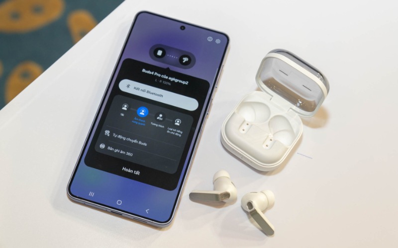 Âm thanh sống động