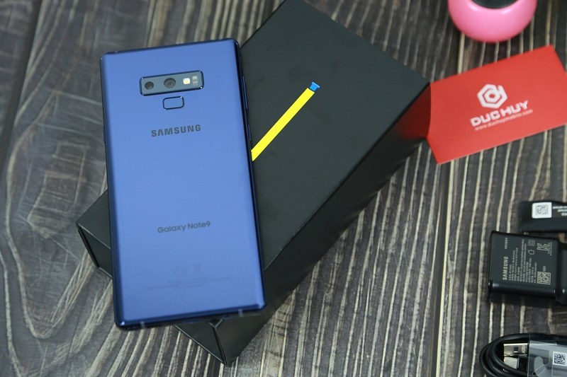 đánh giá samsung galaxy note 9 mỹ thiết kế 