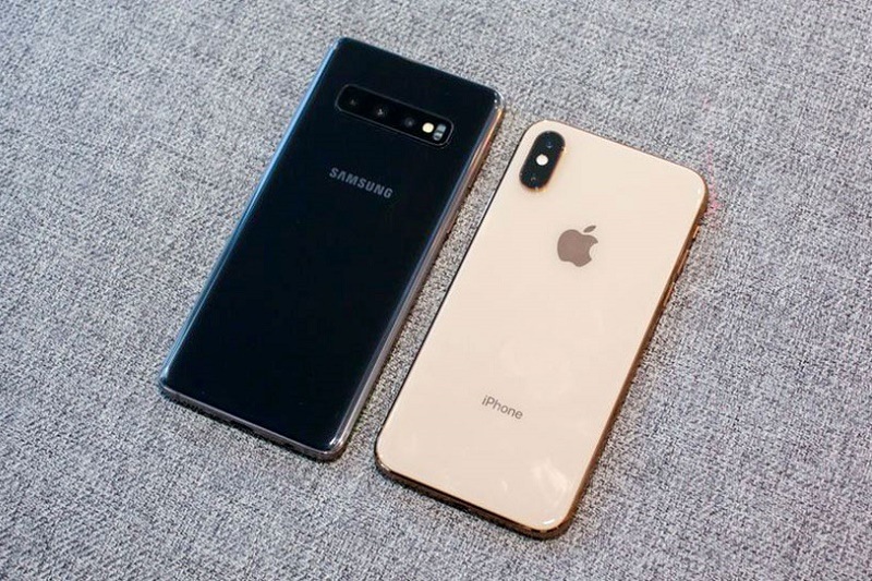 samsung galaxy s10 và iphone xs max so sánh 