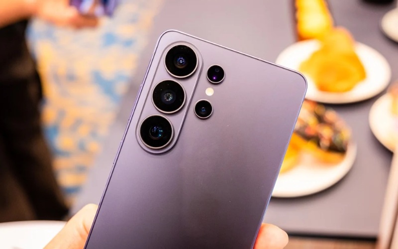 Camera 200MP chất lượng sắc nét