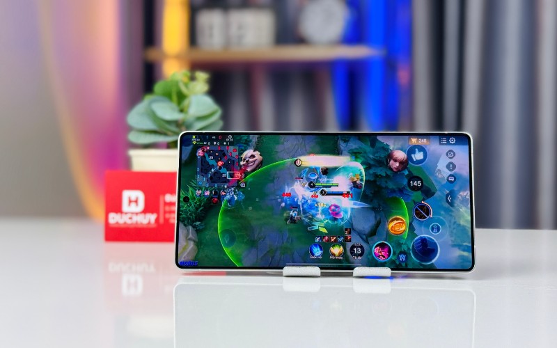 Chip Snapdragon 8 Elite Gen 5, Galaxy AI mạnh mẽ