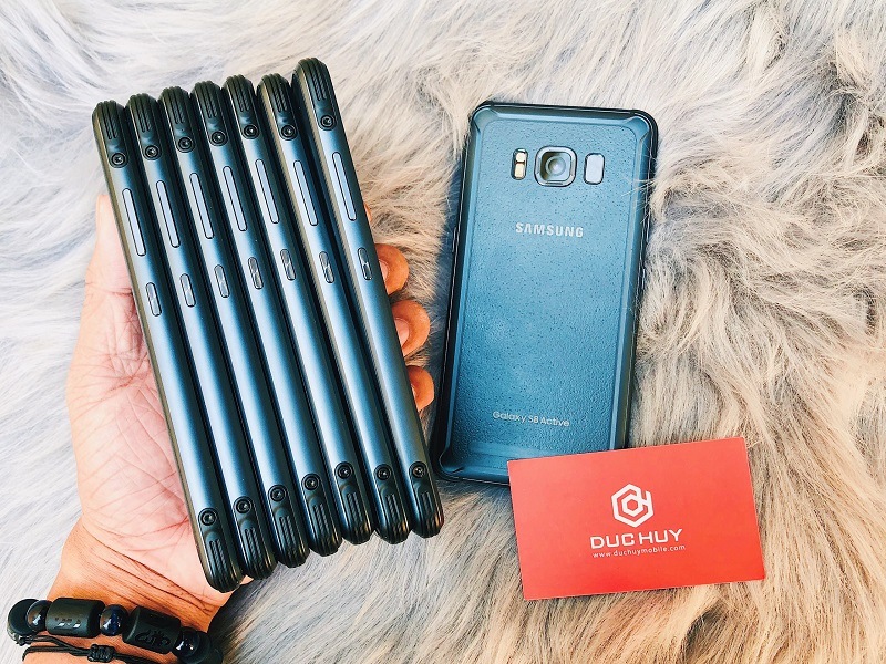 đánh giá s8 active máy