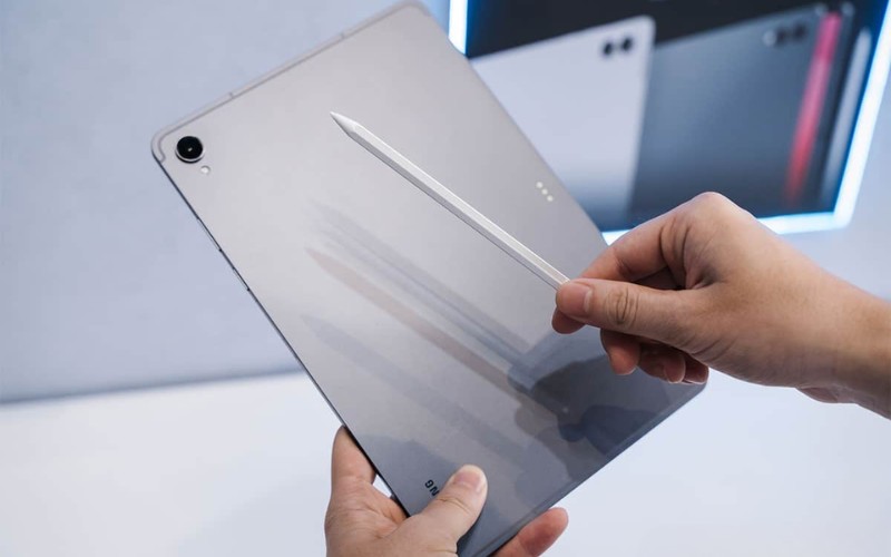 Thiết kế khung kim loại đạt chuẩn IP68