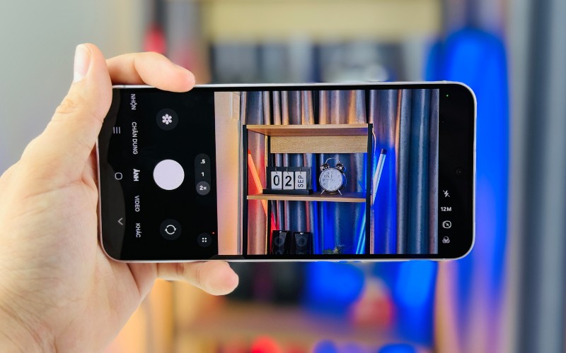 Camera 50MP hỗ trợ nhiều tính năng AI chỉnh sửa hình ảnh