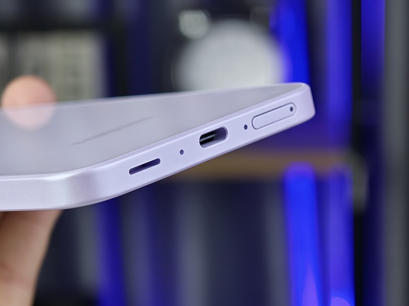 Cạnh dưới Samsung Galaxy A37 5G