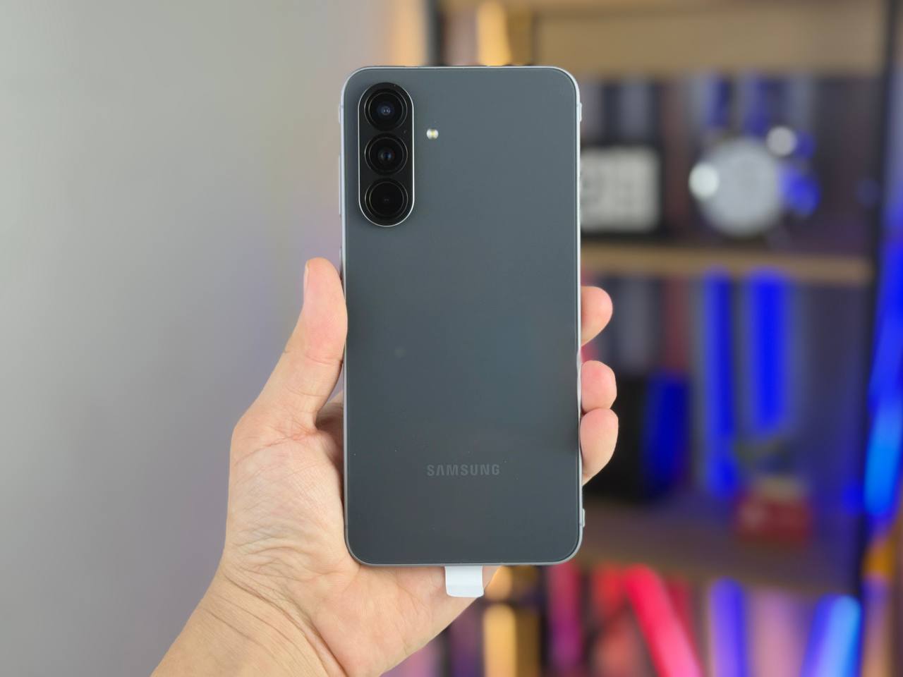 Samsung Galaxy A56 5G màu đen