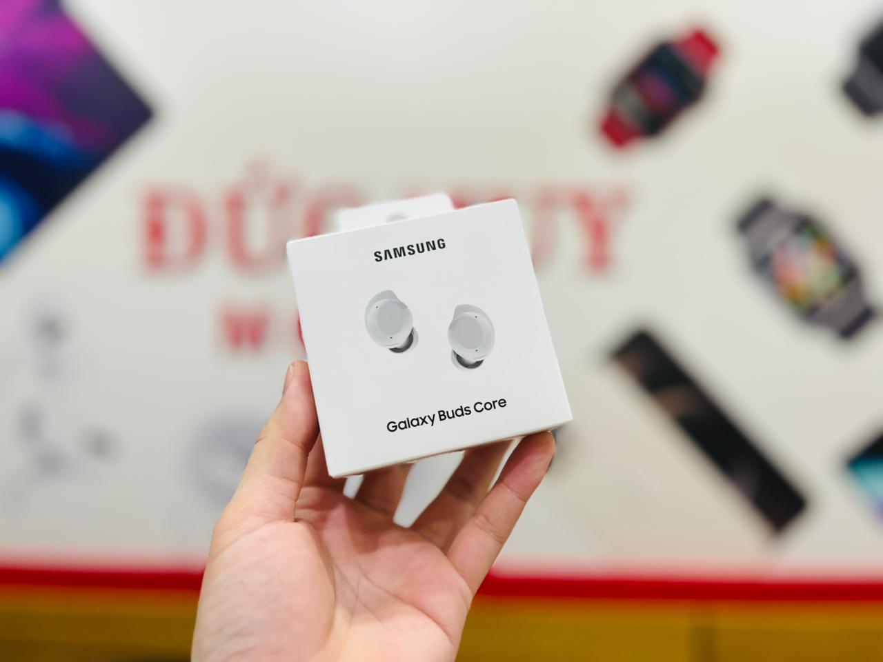 Samsung Galaxy Buds Core giá bao nhiêu