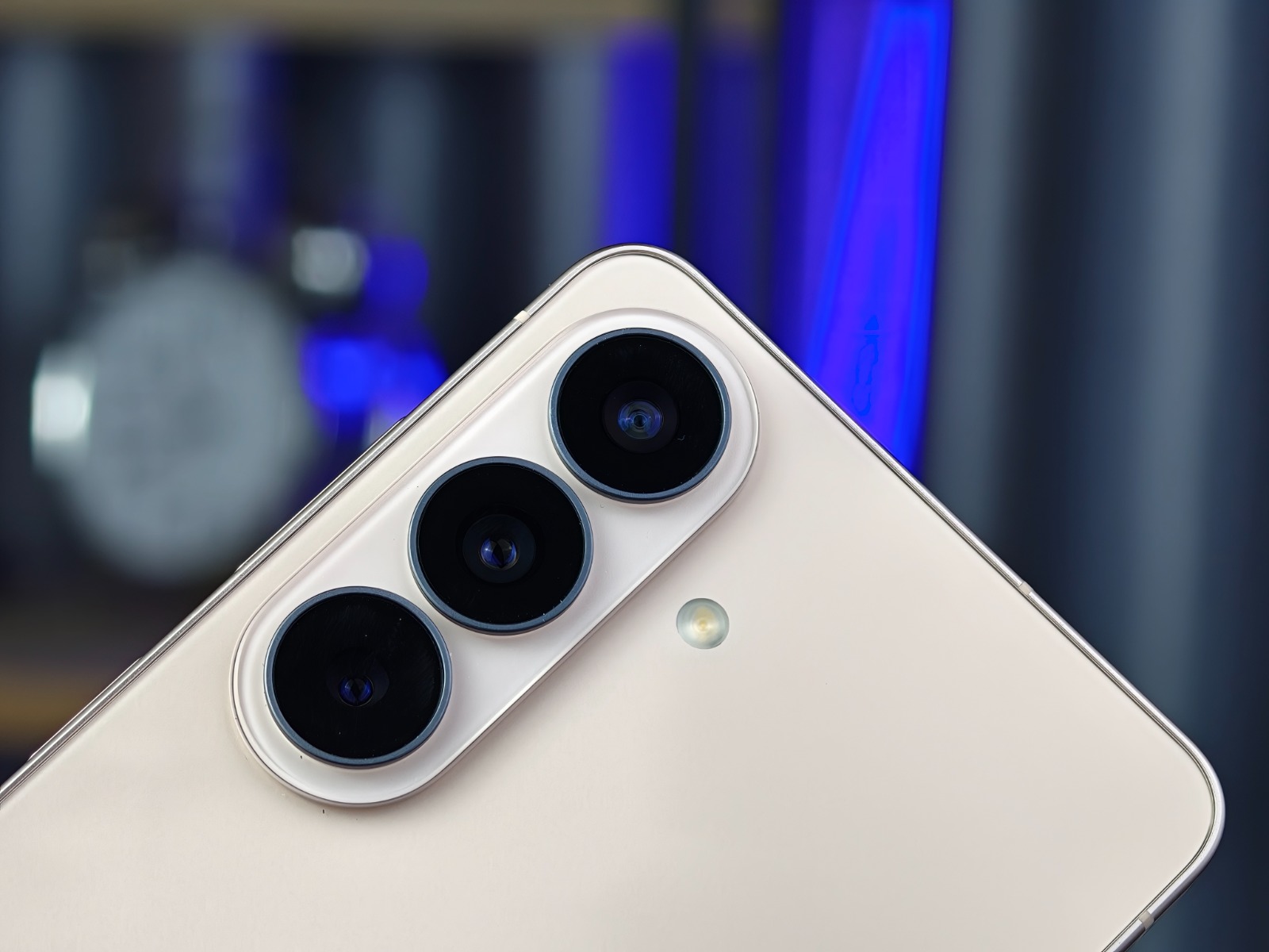 Samsung Galaxy S26 256GB có camera chất lượng