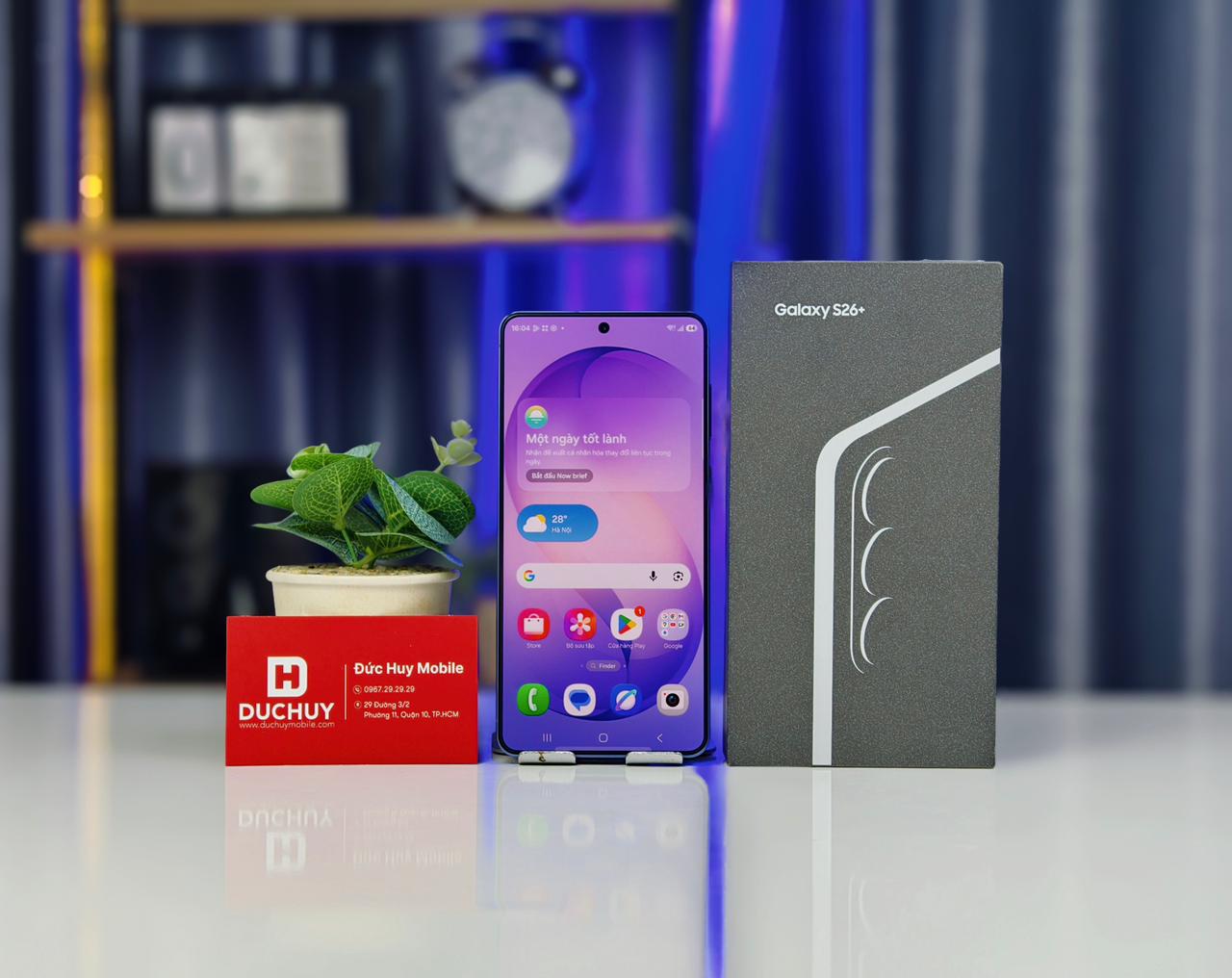 Galaxy S26 Plus màn hình Dynamic AMOLED 2X 6.7 inch