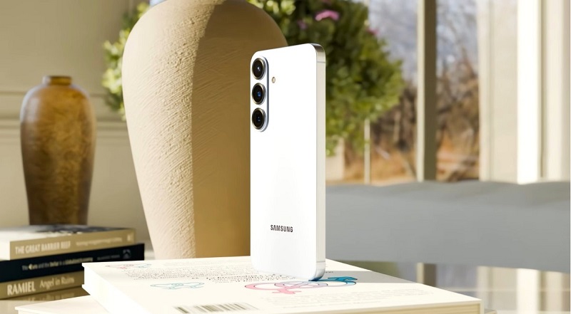 Samsung Galaxy S26 Plus có pin 4,900 mAh, sạc 45W