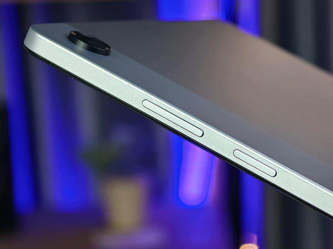 Samsung Galaxy Tab A11 Plus WiFi có góc cạnh vuông vắn