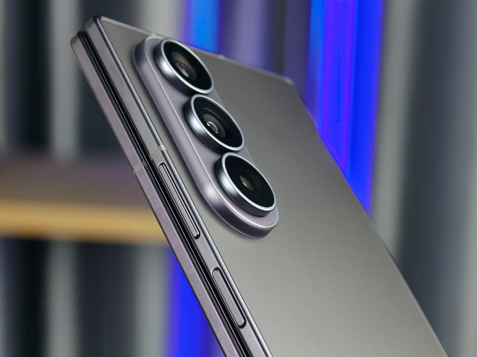 Galaxy Z Fold 8 Ultra có camera chính 200MP 