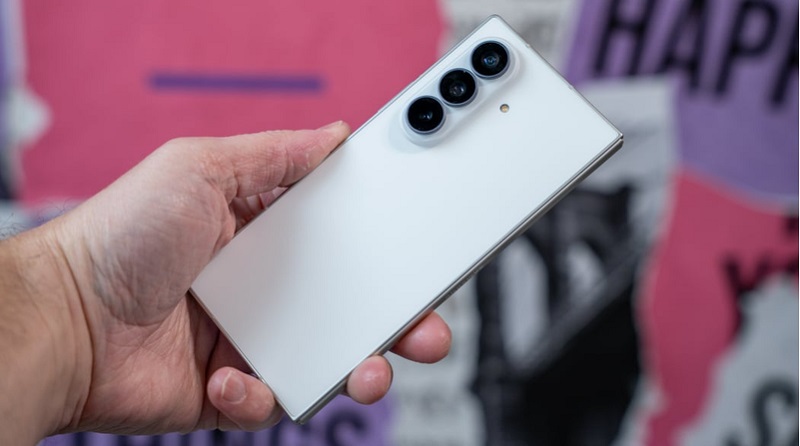 Galaxy Z Fold 8 Ultra màu Trắng Cream