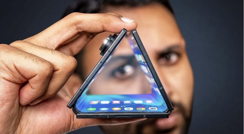 Galaxy Z TriFold chạy chip Snapdragon 8 Elite mạnh mẽ