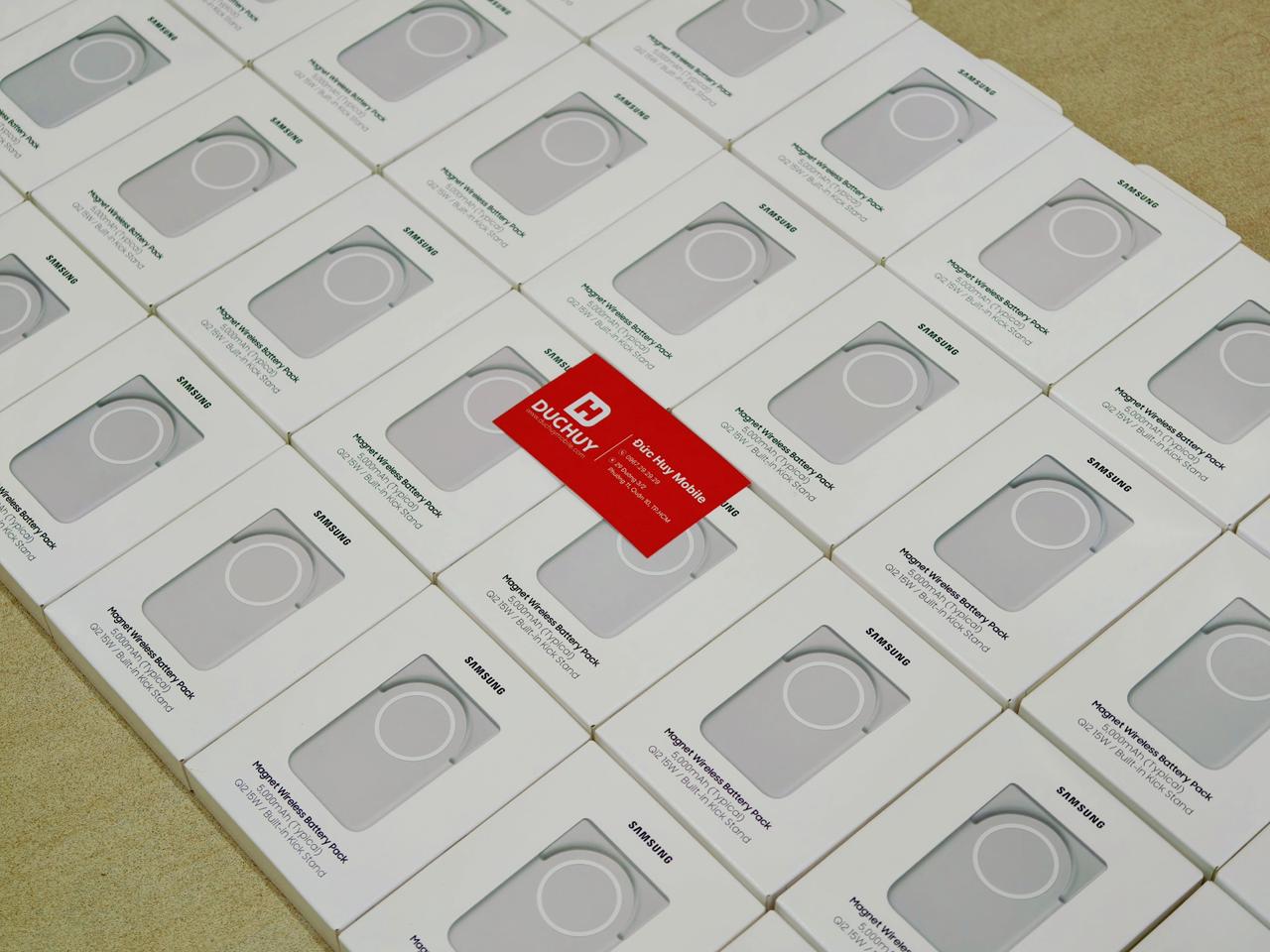 Pin sạc dự phòng Sạc không dây Nam châm Magnet có hàng