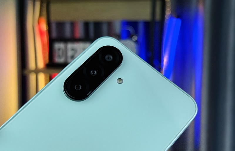Samsung Galaxy A26 5G 256GB có 3 camera sau