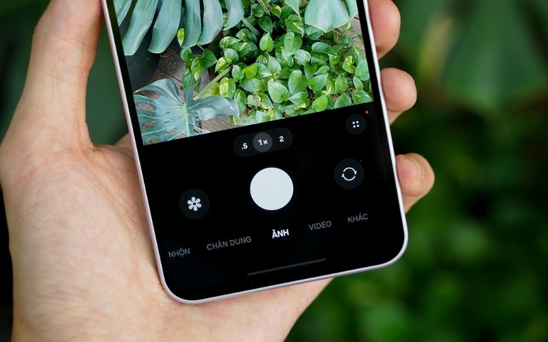 Camera 50MP hỗ trợ nhiều tính năng AI chuyên nghiệp