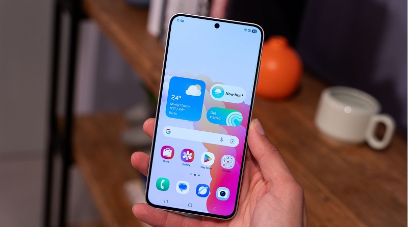 Galaxy S25 FE có màn hình Dynamic AMOLED 2X kích thước 6.7"