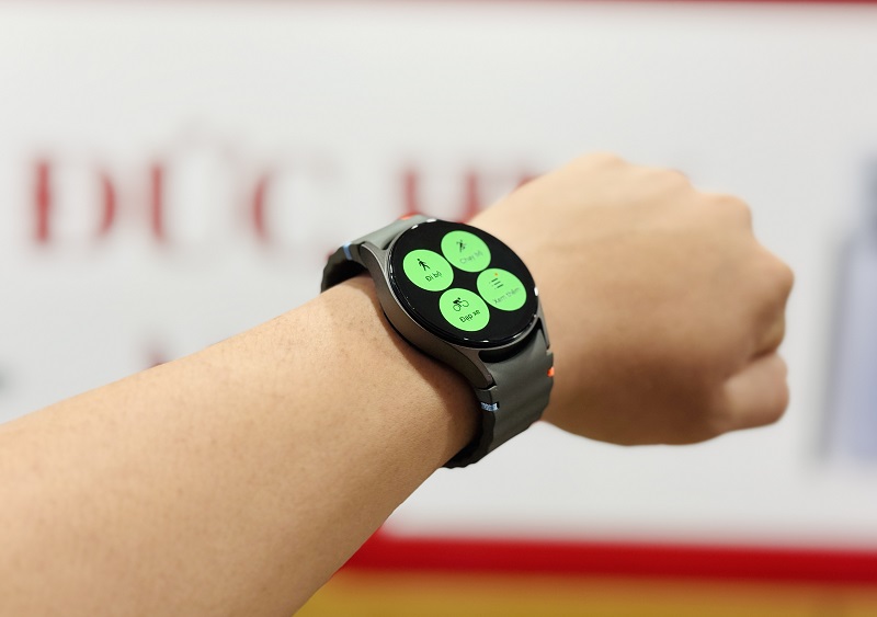 Samsung Galaxy Watch 7 LTE 40mm có khả năng chăm sóc sức khỏe cực tốt
