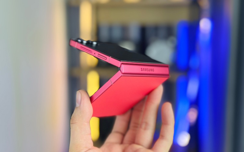 Đánh giá Samsung Galaxy Z Flip7 5G cũ