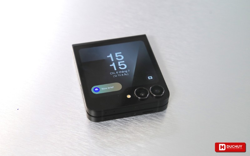 Camera tự động nhận diện chủ thể