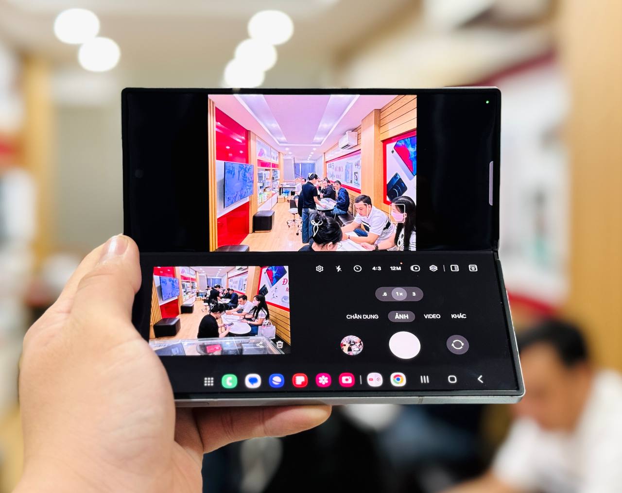 Samsung Galaxy Z Fold 6 cũ có camera chụp ảnh sắc nét