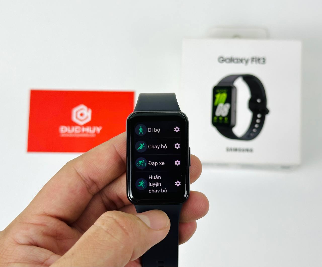 Samsung Galaxy Fit 3 dùng để theo dõi sức khỏe
