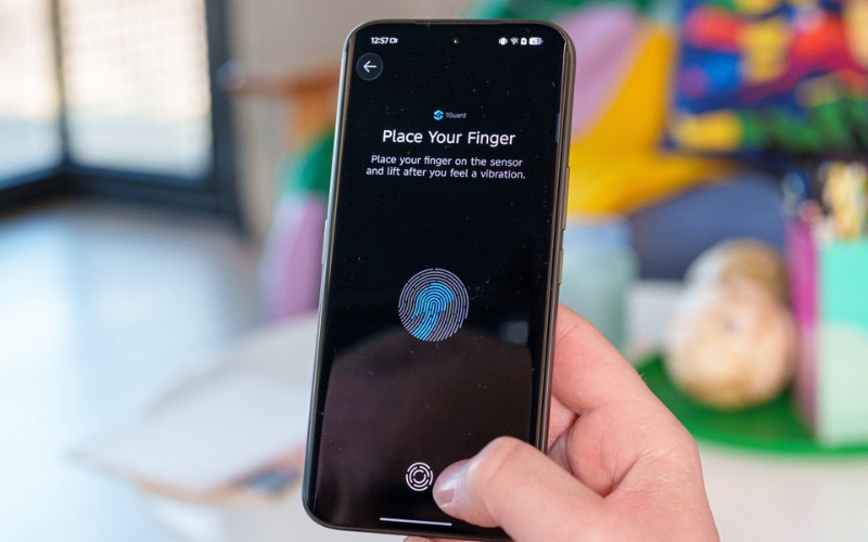 Đánh giá Tecno Camon 50 Ultra