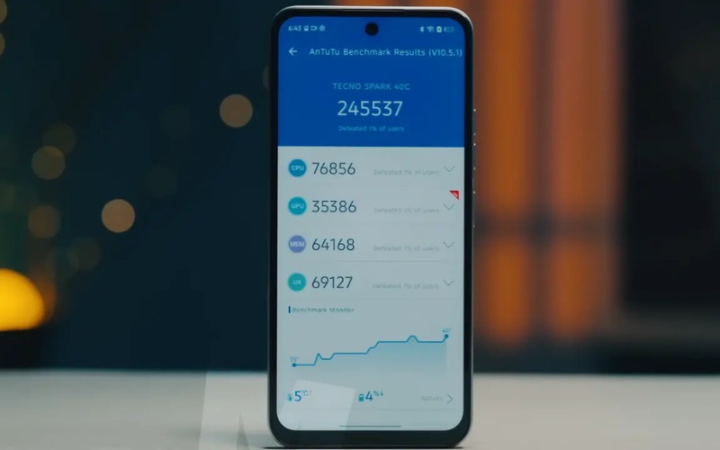 Hiệu năng ổn định với Helio G81 và Android 15