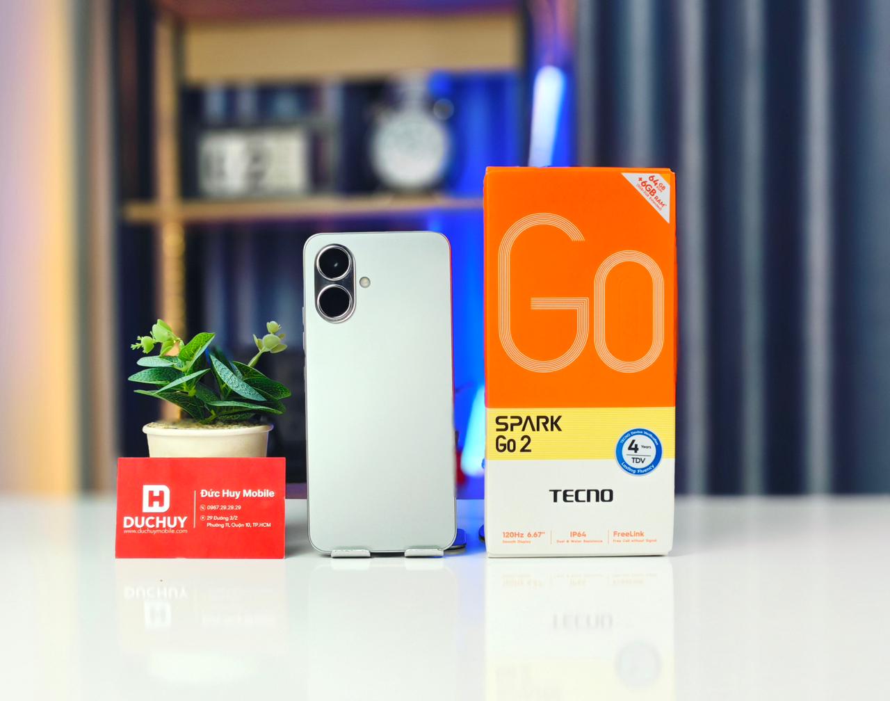 màn hình 6.67 inch của Tecno Spark Go 2