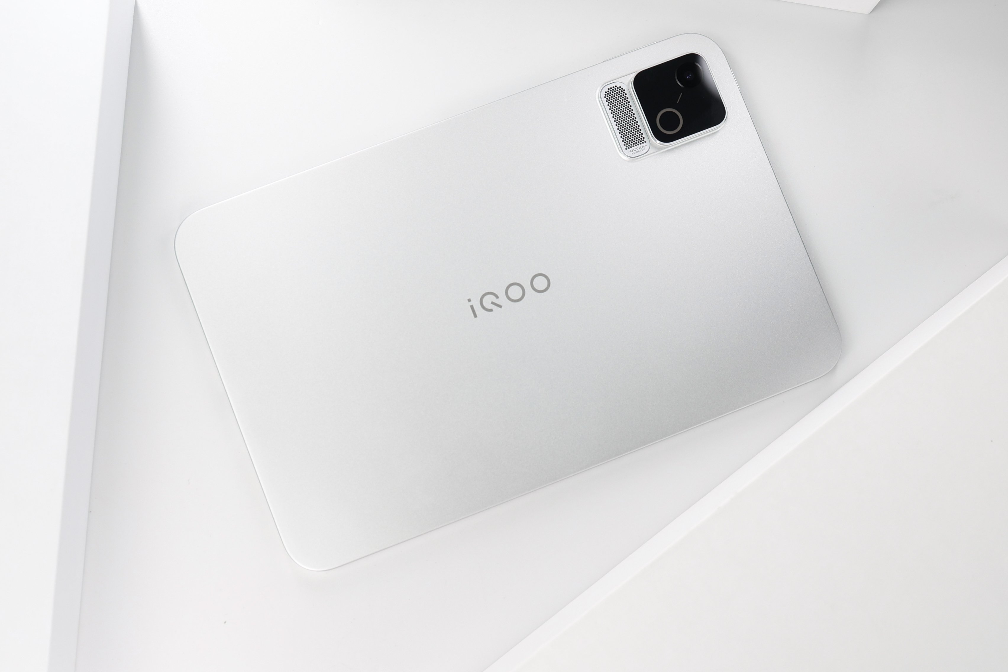 iQOO Pad Ultra vừa chính thức ra mắt tại Trung Quốc