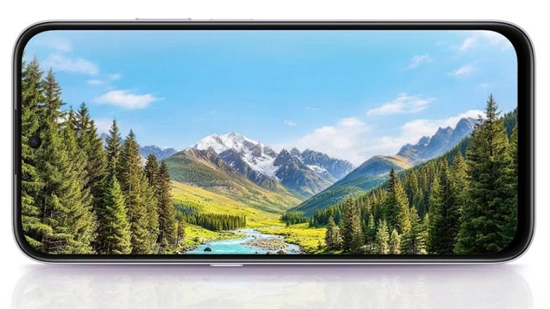 Màn hình TFT LCD 6.87 inch cùng độ phân giải cao HD+