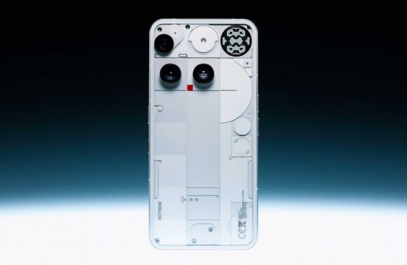 Nothing Phone 3 thiết kế trong suốt ấn tượng
