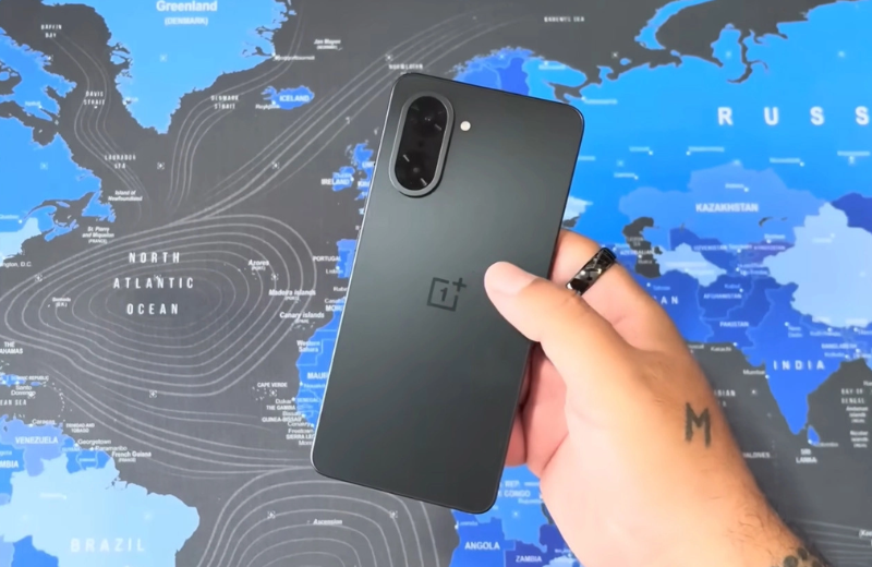 OnePlus Nord CE 5 thiết kế phẳng và vuông vức