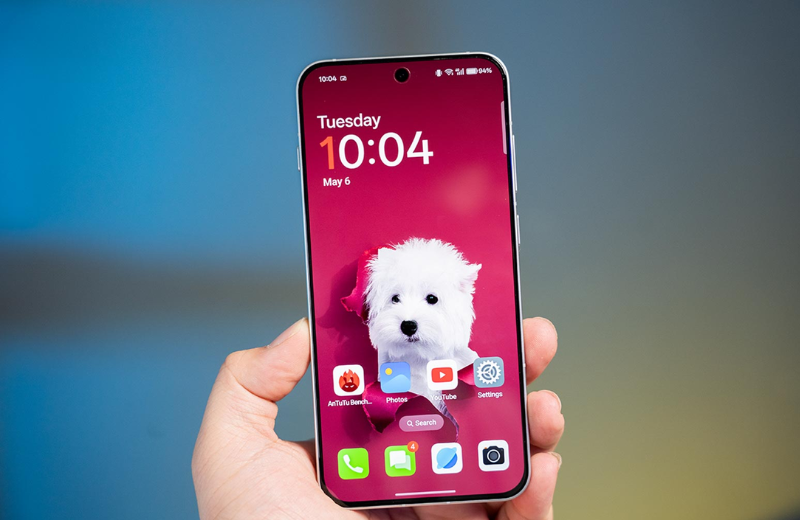màn hình AMOLED LTPO 6.32 inch