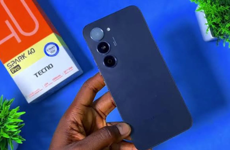 đánh giá Tecno Spark 40 Pro