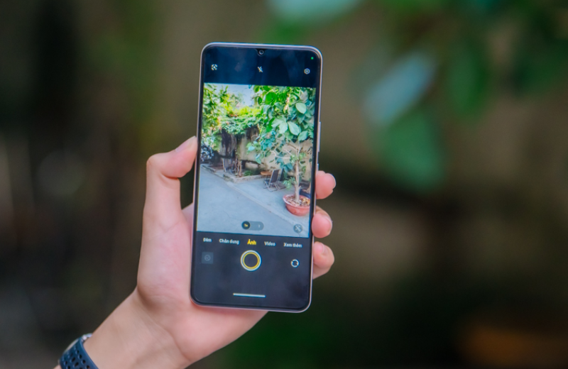 điện thoại vivo Y04 có camera chính 13MP